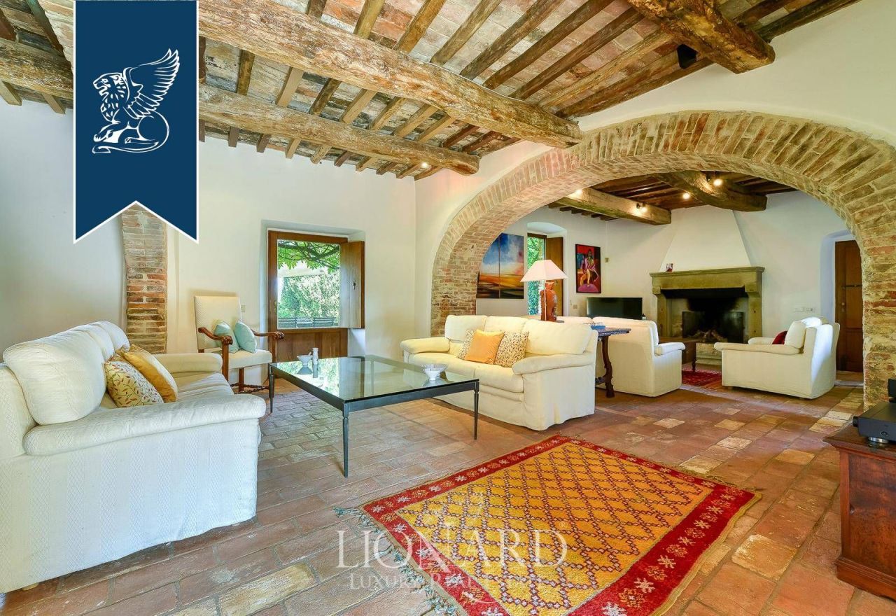 Villa a Perugia, Italia, 1 400 m² - foto 12