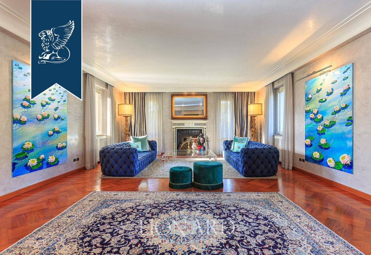 Villa à Padenghe sul Garda, Italie, 900 m² - image 13