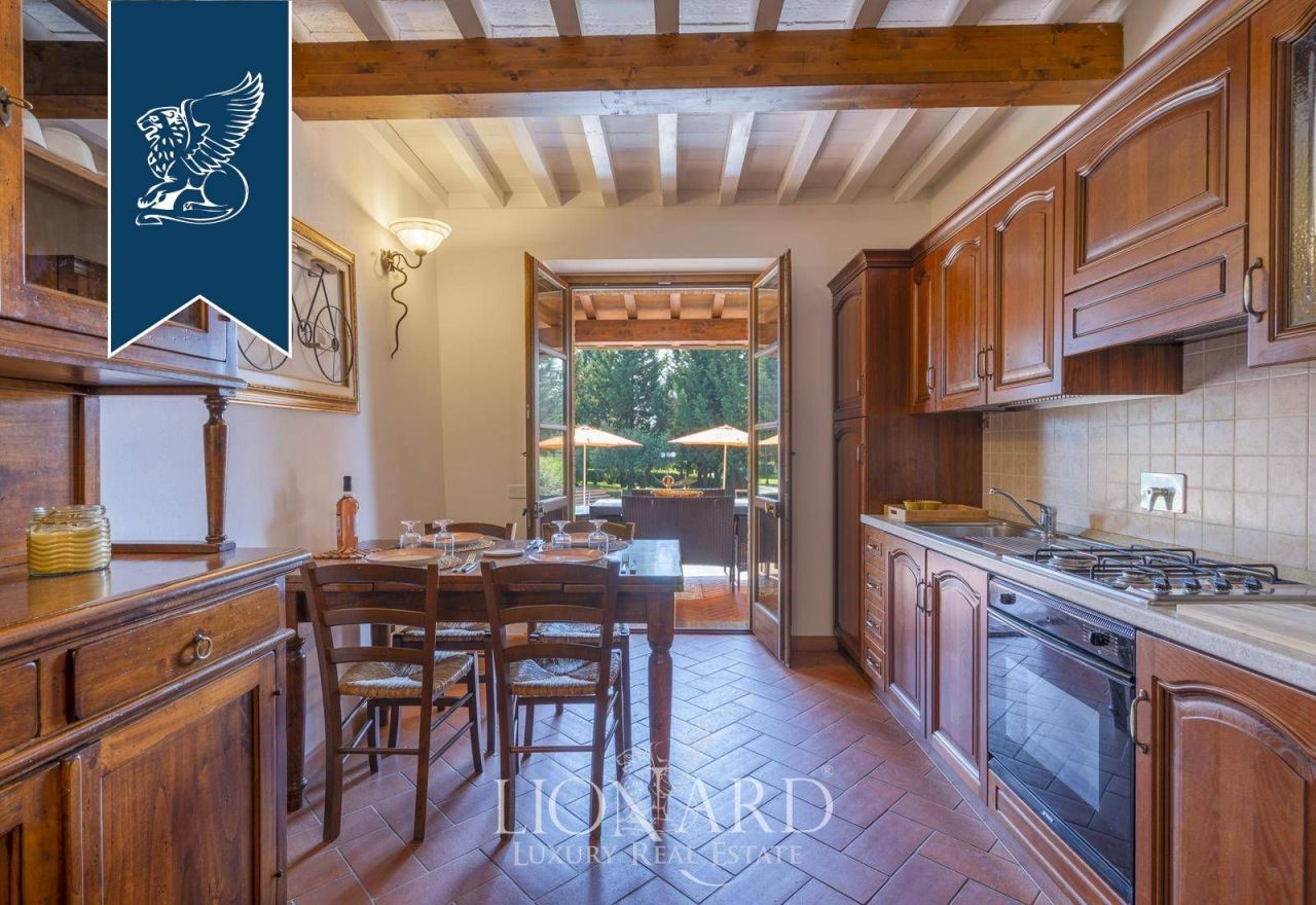 House in Massa Marittima, Italy, 1 370 m² - picture 16