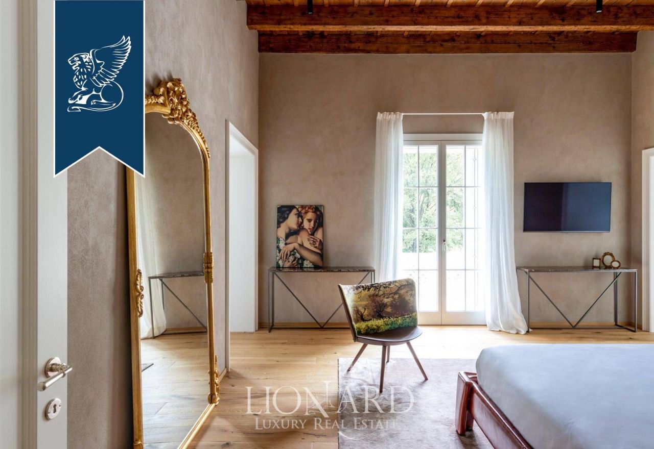 Villa in Padua, Italy, 1 346 m² - picture 17