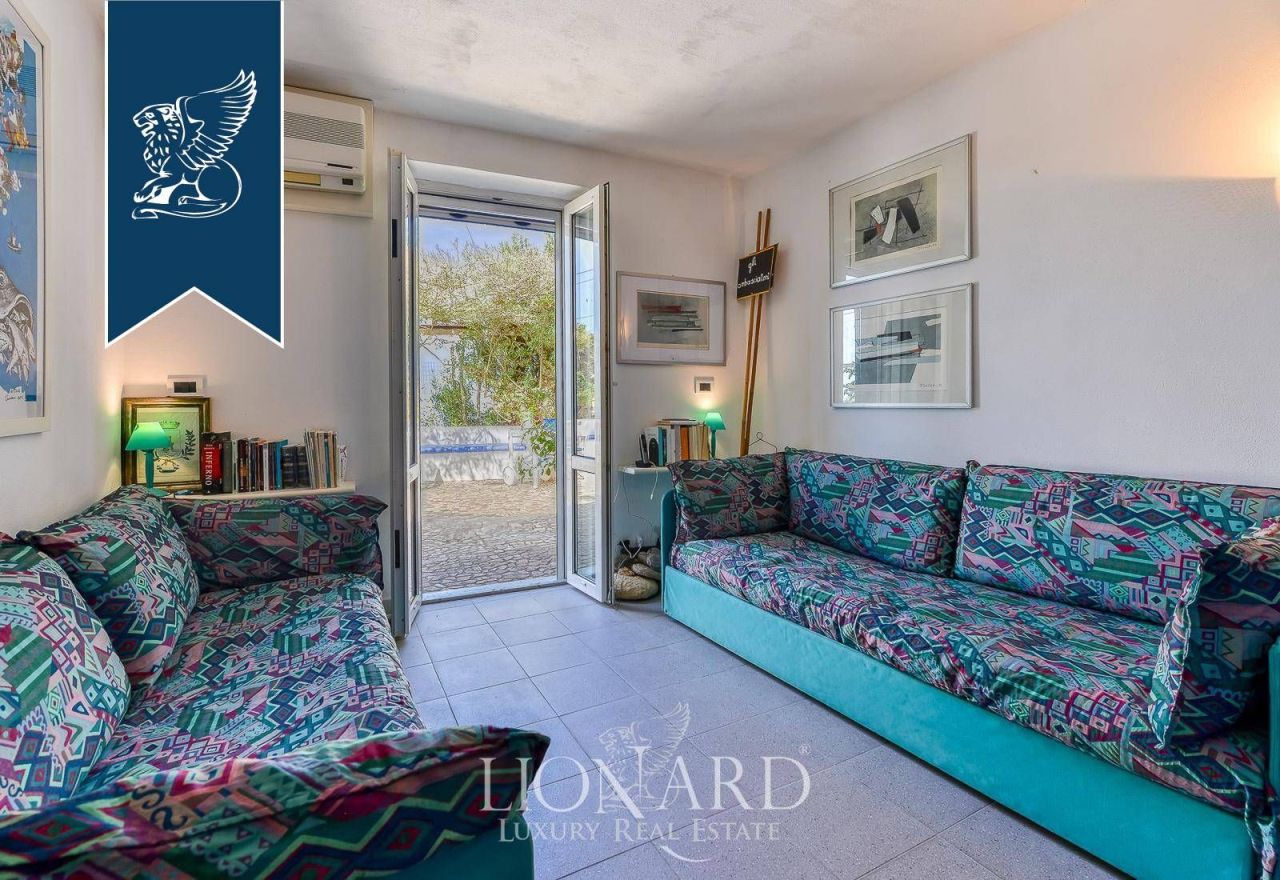 Villa in Latina, Italy, 110 m² - picture 19