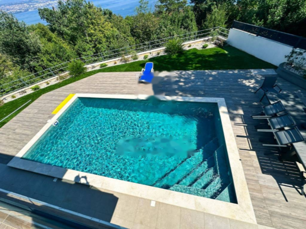 Casa a Opatija, Croazia, 400 m² - foto 1