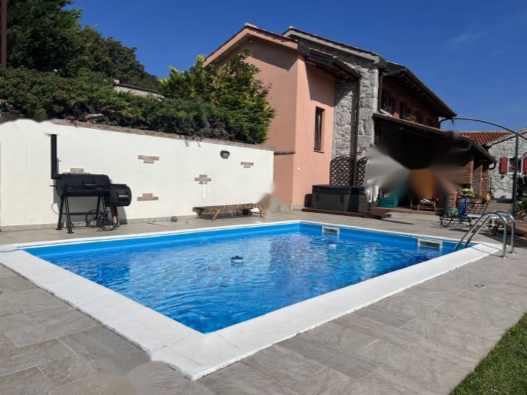 House in Opatija, Croatia, 223 m² - picture 1