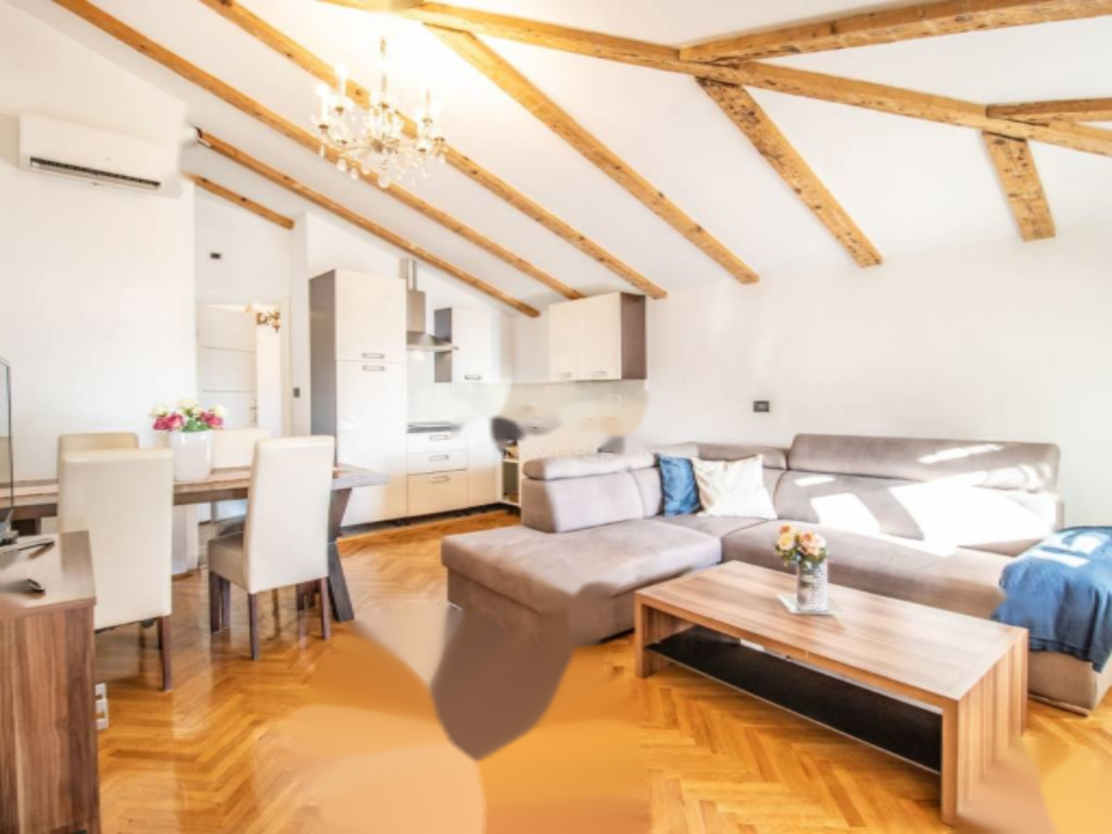 Flat in Opatija, Croatia, 65 m² - picture 1