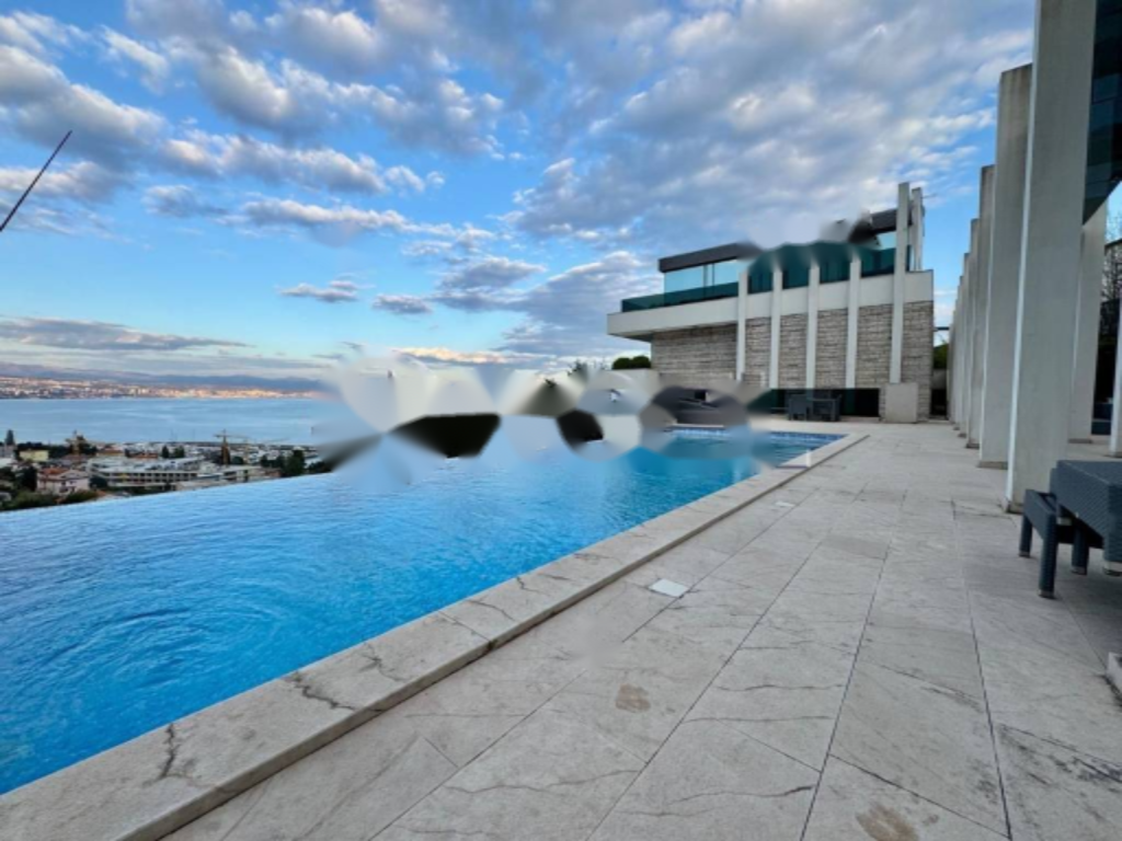 Casa en Opatija, Croacia, 753 m² - imagen 2