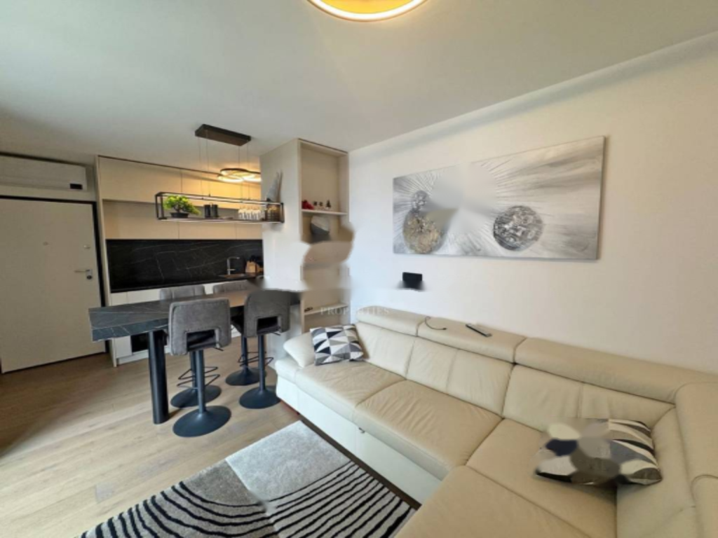 Flat in Opatija, Croatia, 39 m² - picture 2