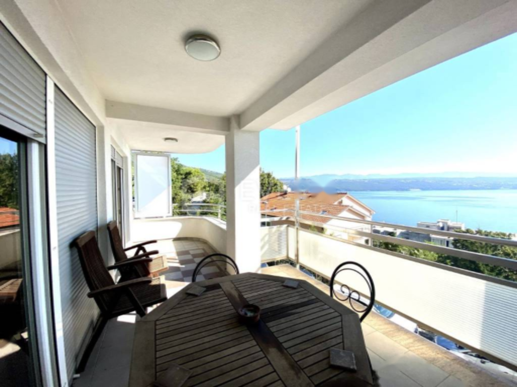 Flat in Opatija, Croatia, 94 m² - picture 2
