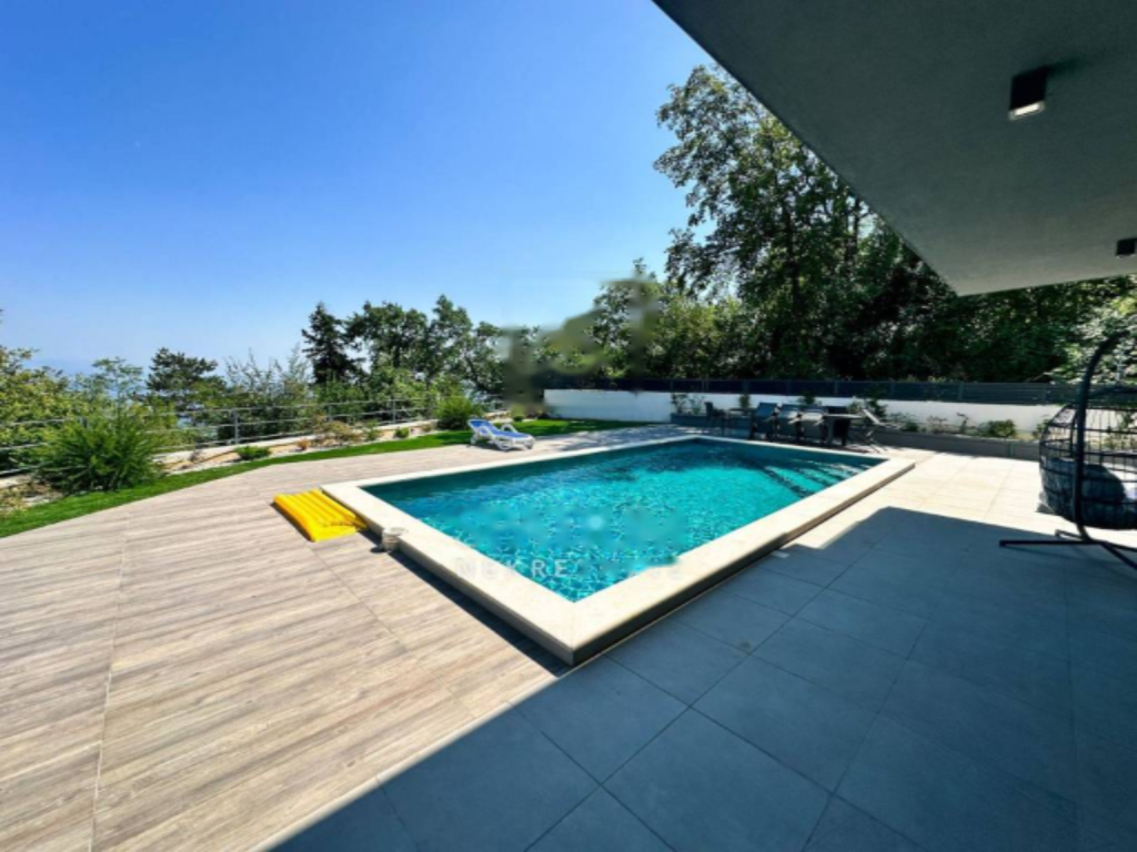 Casa a Opatija, Croazia, 400 m² - foto 3