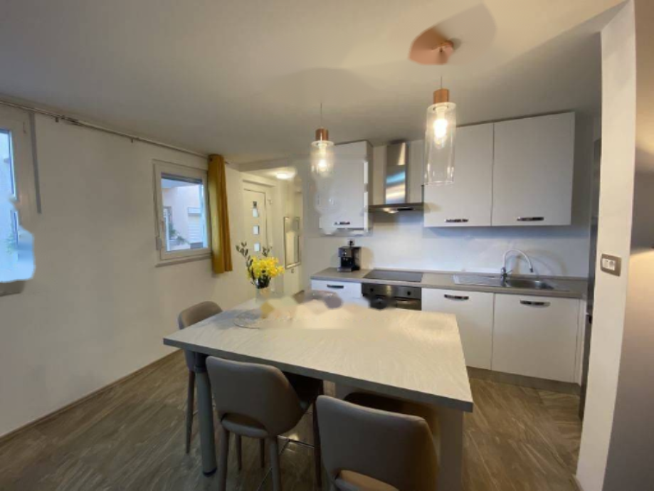 Flat in Opatija, Croatia, 39 m² - picture 4