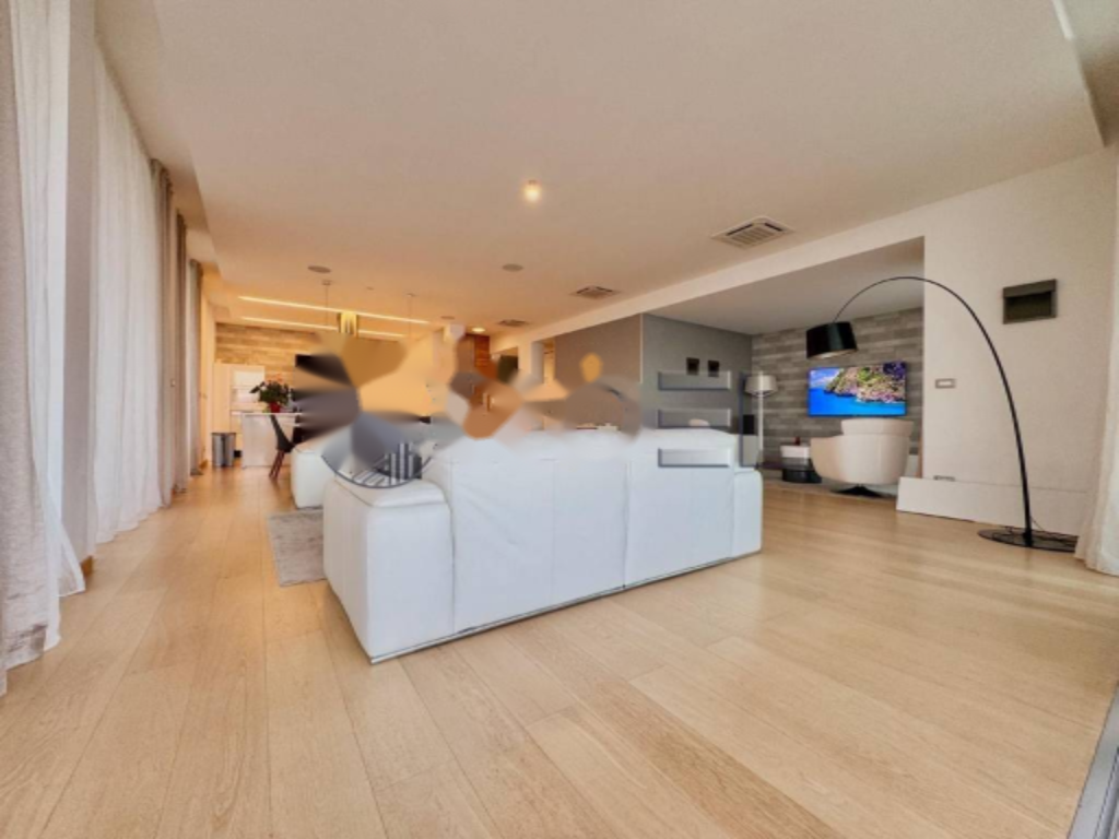 Casa en Opatija, Croacia, 753 m² - imagen 4