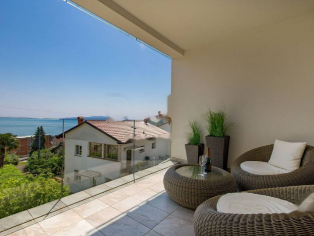 Flat in Opatija, Croatia, 92 m² - picture 5