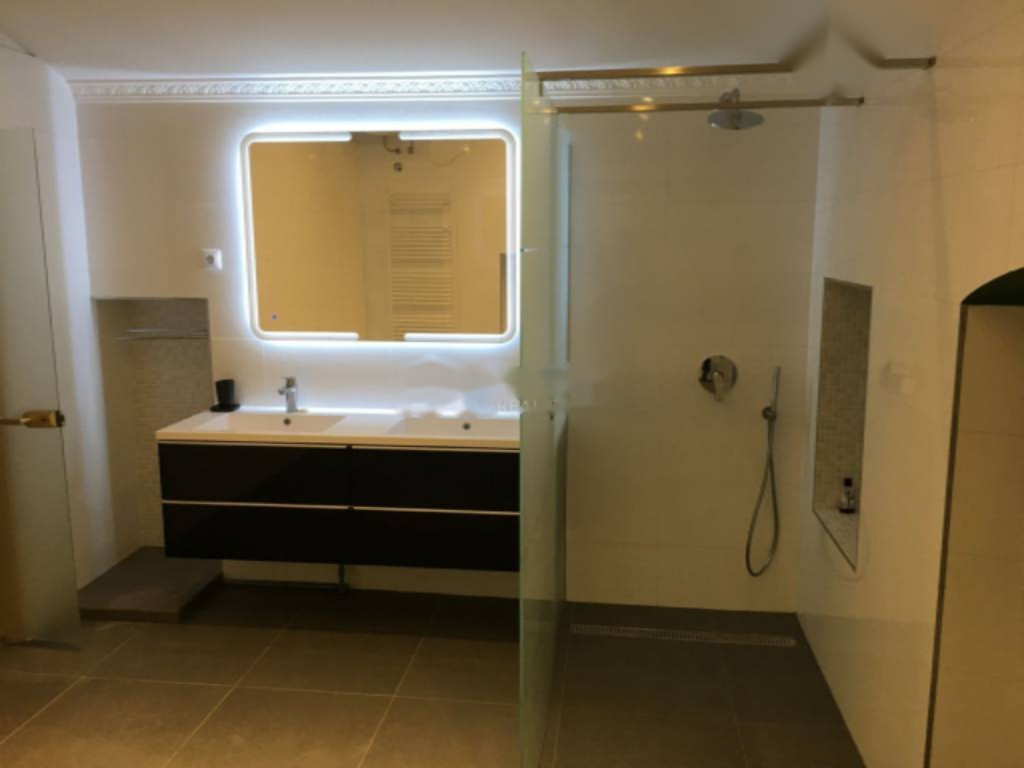 Piso en Opatija, Croacia, 180 m² - imagen 5