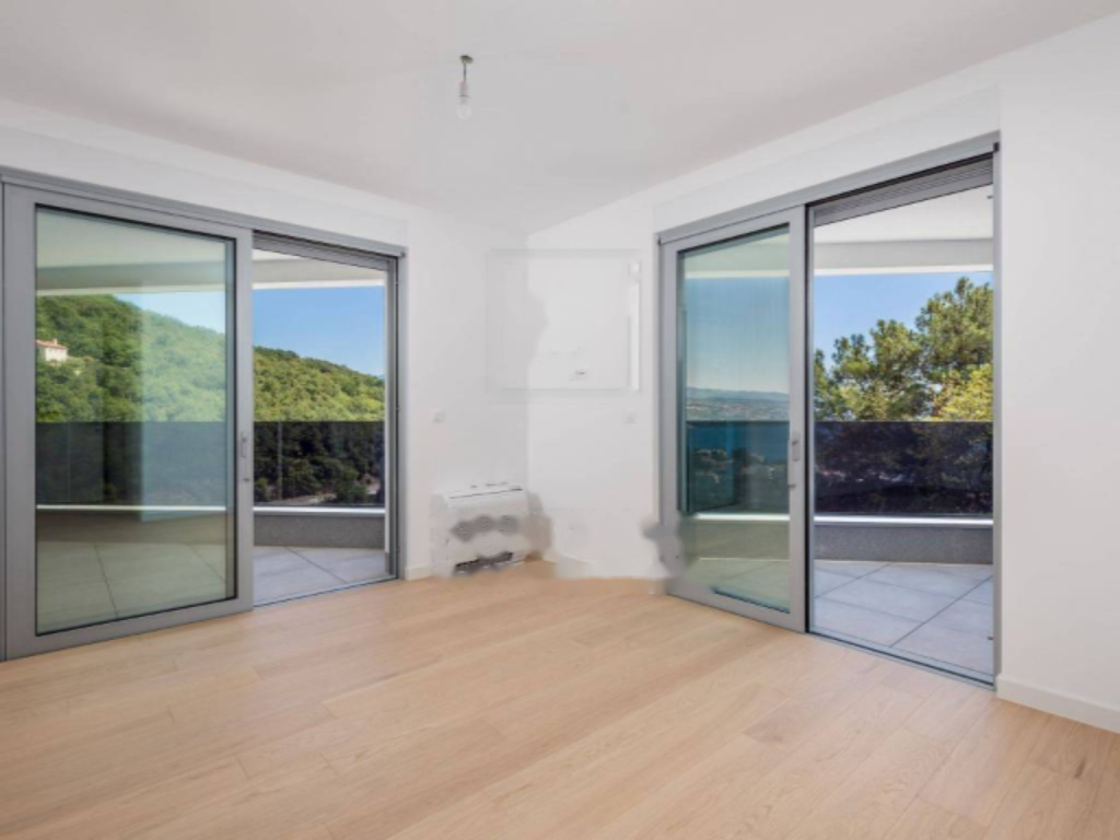 Flat in Opatija, Croatia, 253 m² - picture 7