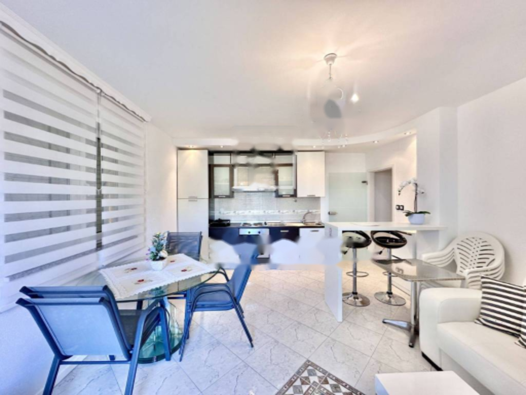 Flat in Opatija, Croatia, 85 m² - picture 9