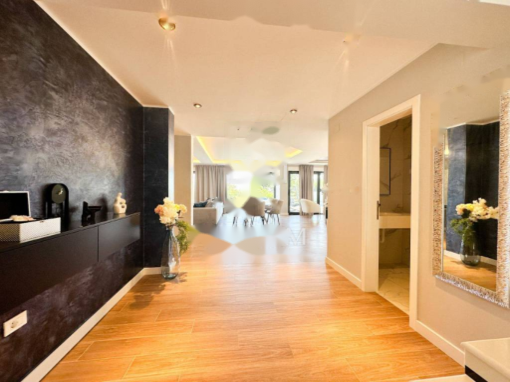 Casa a Opatija, Croazia, 400 m² - foto 9