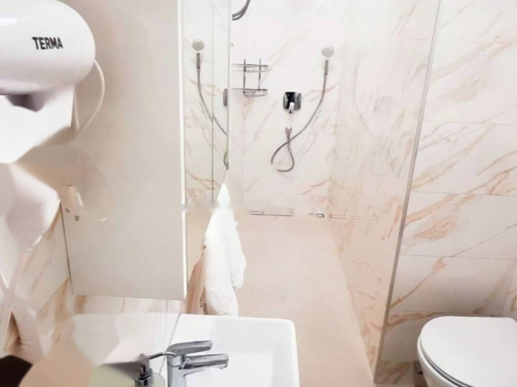 Piso en Opatija, Croacia, 42 m² - imagen 12