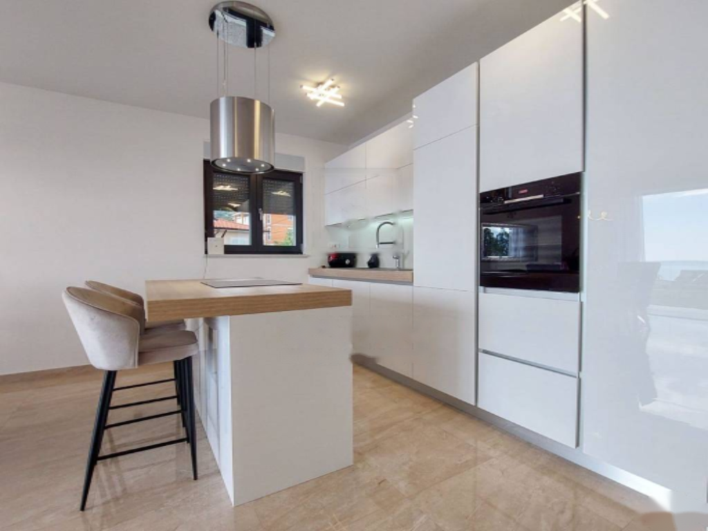 Casa a Opatija, Croazia, 460 m² - foto 14