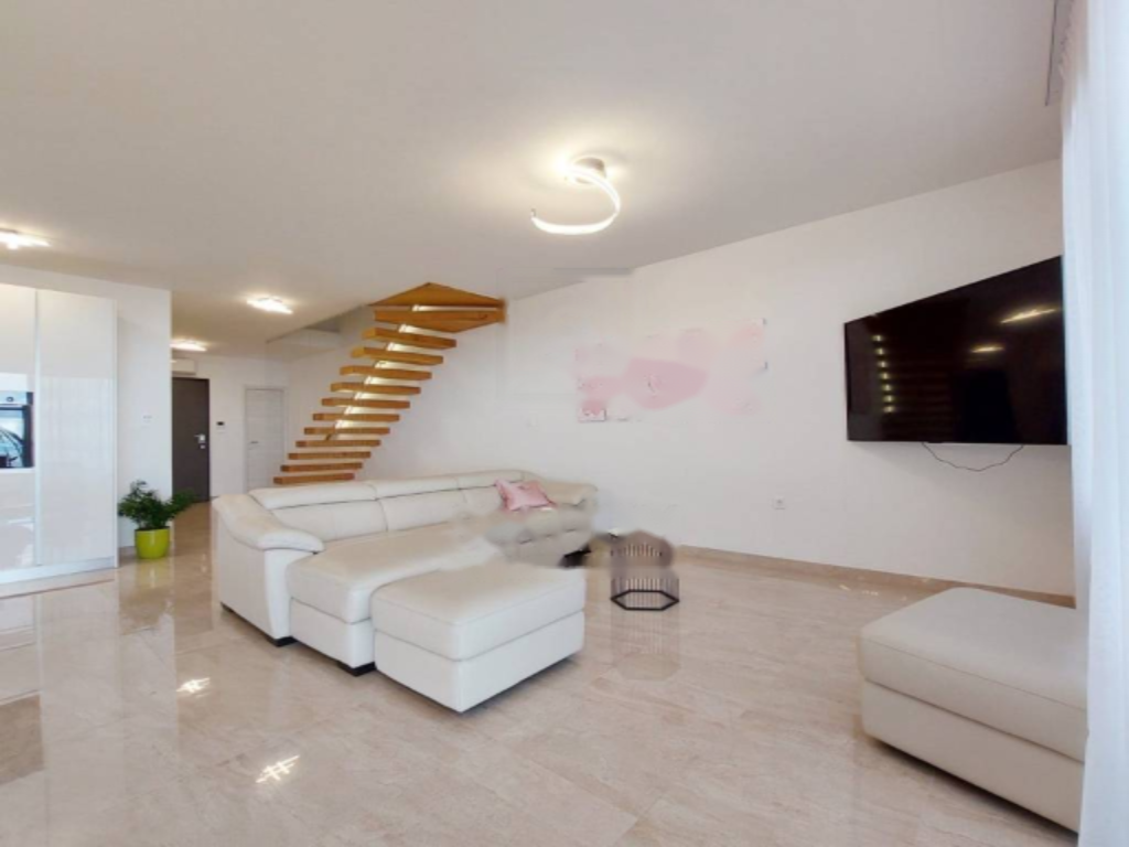 Casa a Opatija, Croazia, 460 m² - foto 15