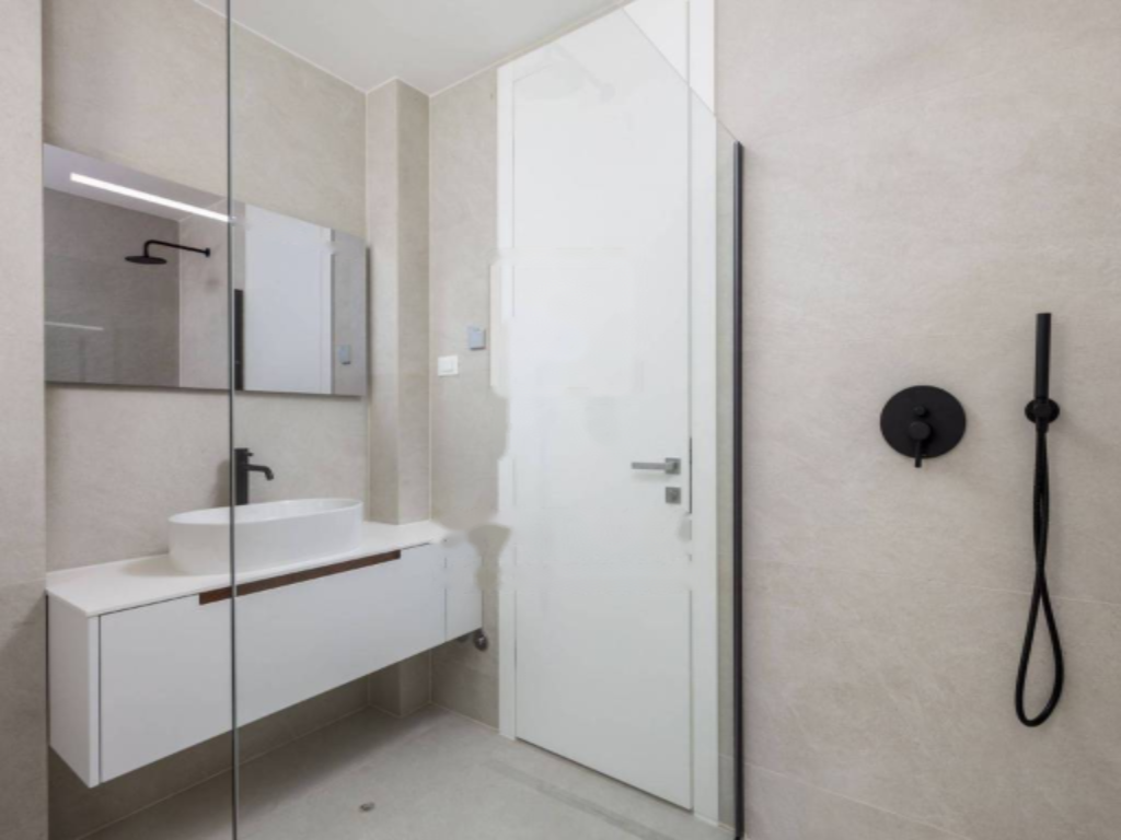 Flat in Opatija, Croatia, 134 m² - picture 15