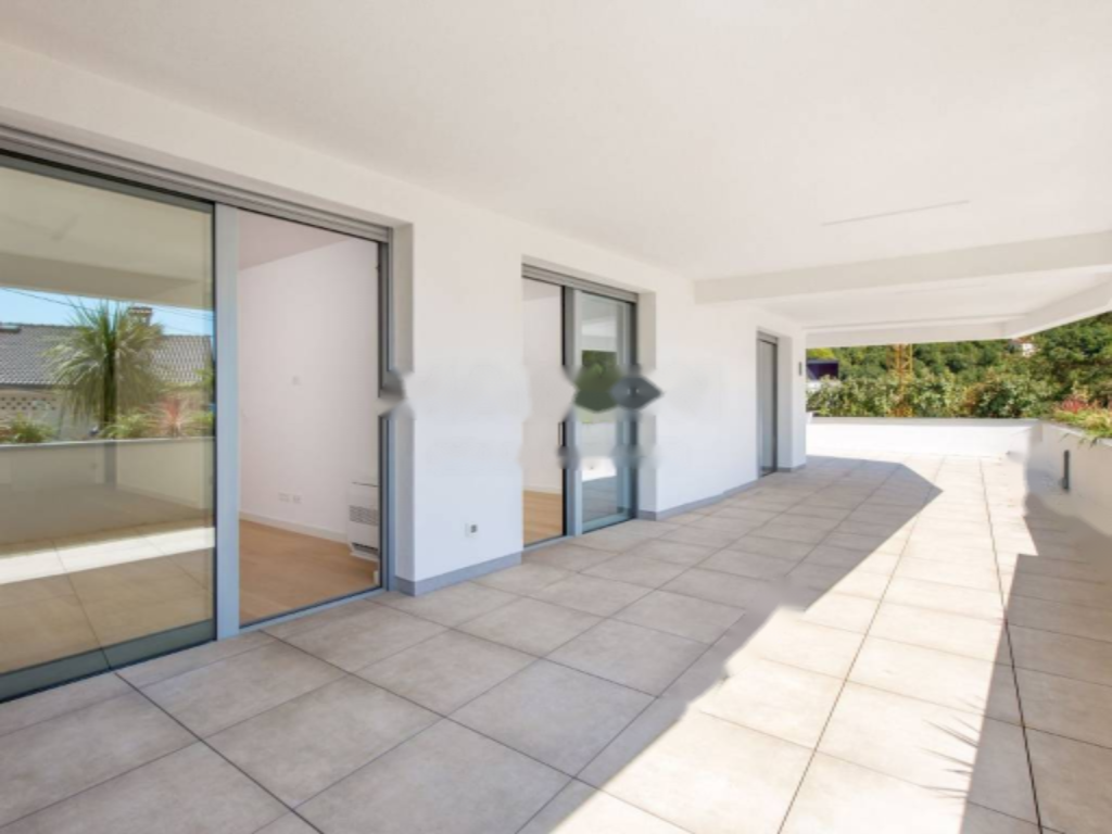 Flat in Opatija, Croatia, 97 m² - picture 18