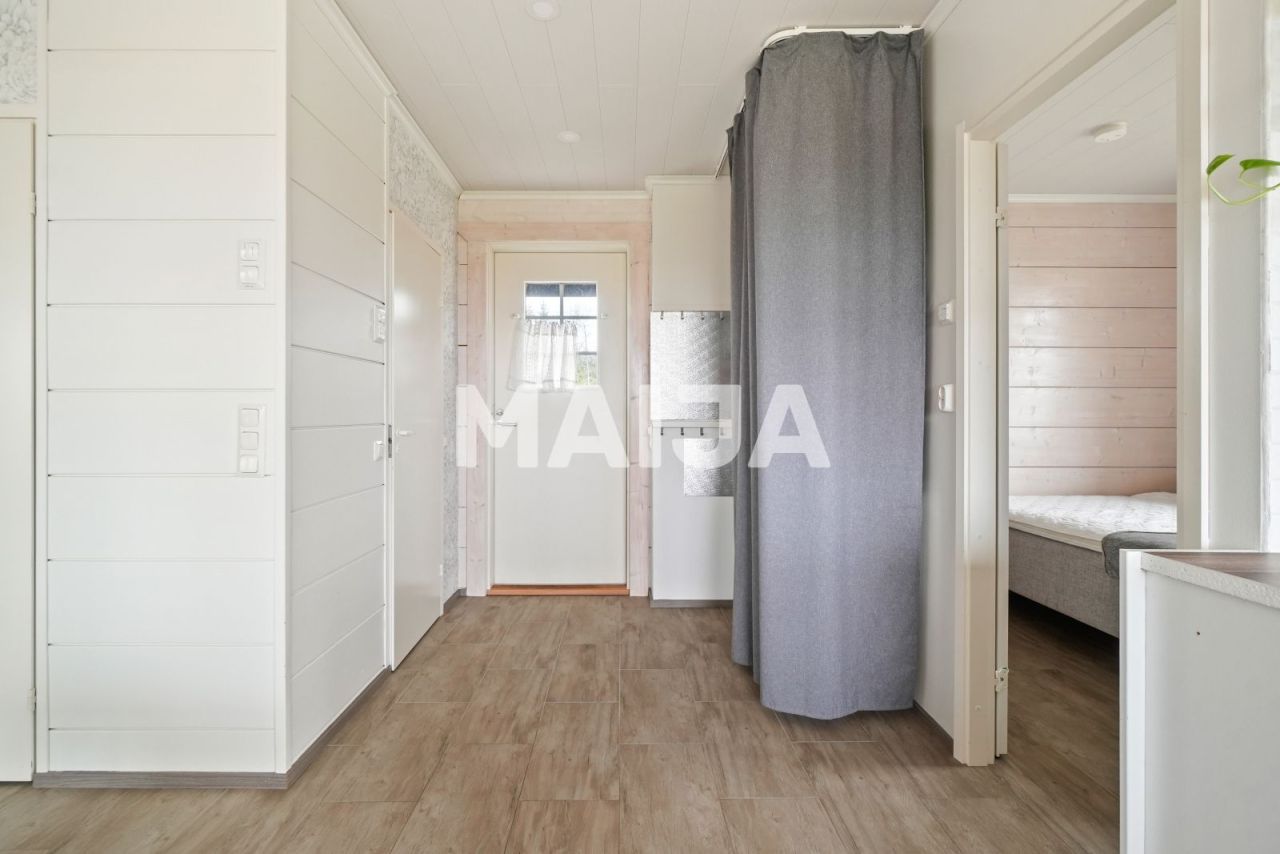 Cottage Hyuvinkyaa, Finland, 61 m² - picture 3