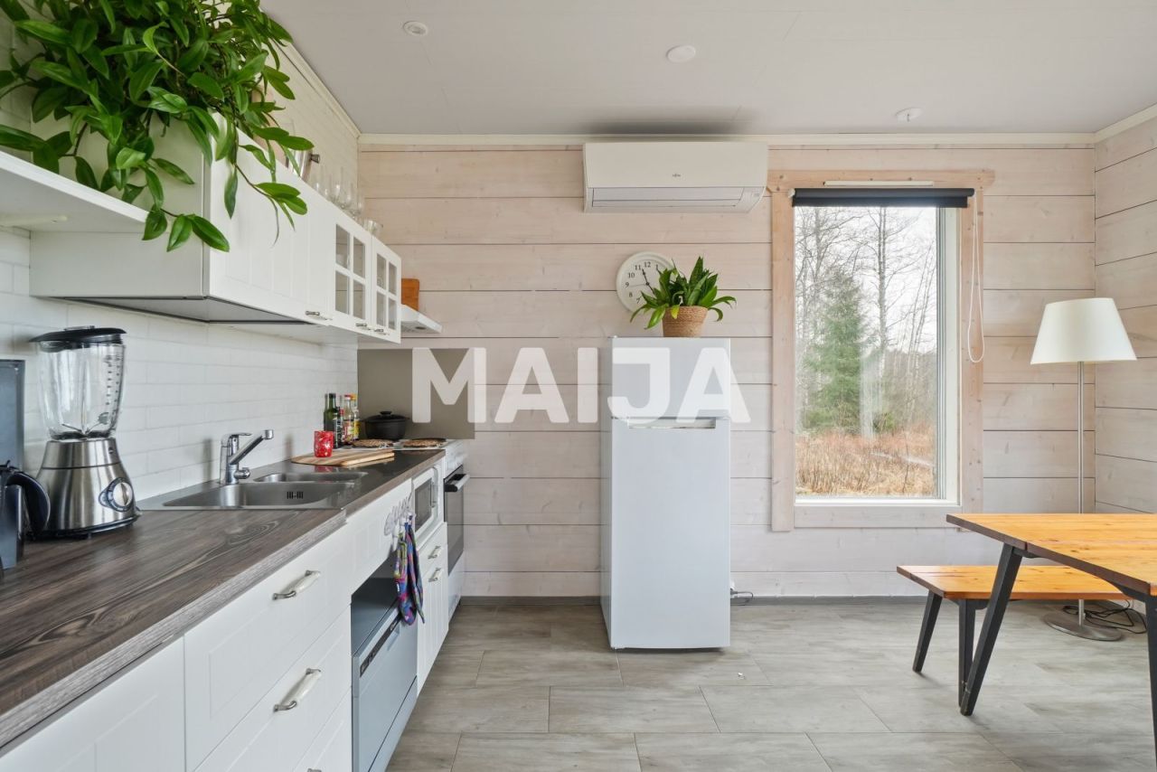 Cottage Hyuvinkyaa, Finland, 61 m² - picture 7