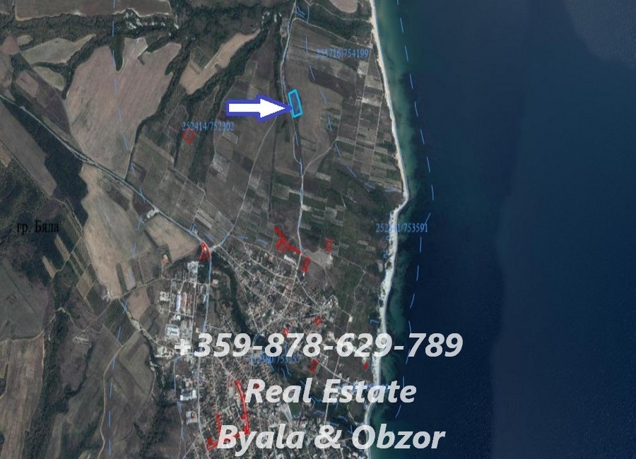 Land in Byala, Bulgaria, 9 550 m² - picture 1