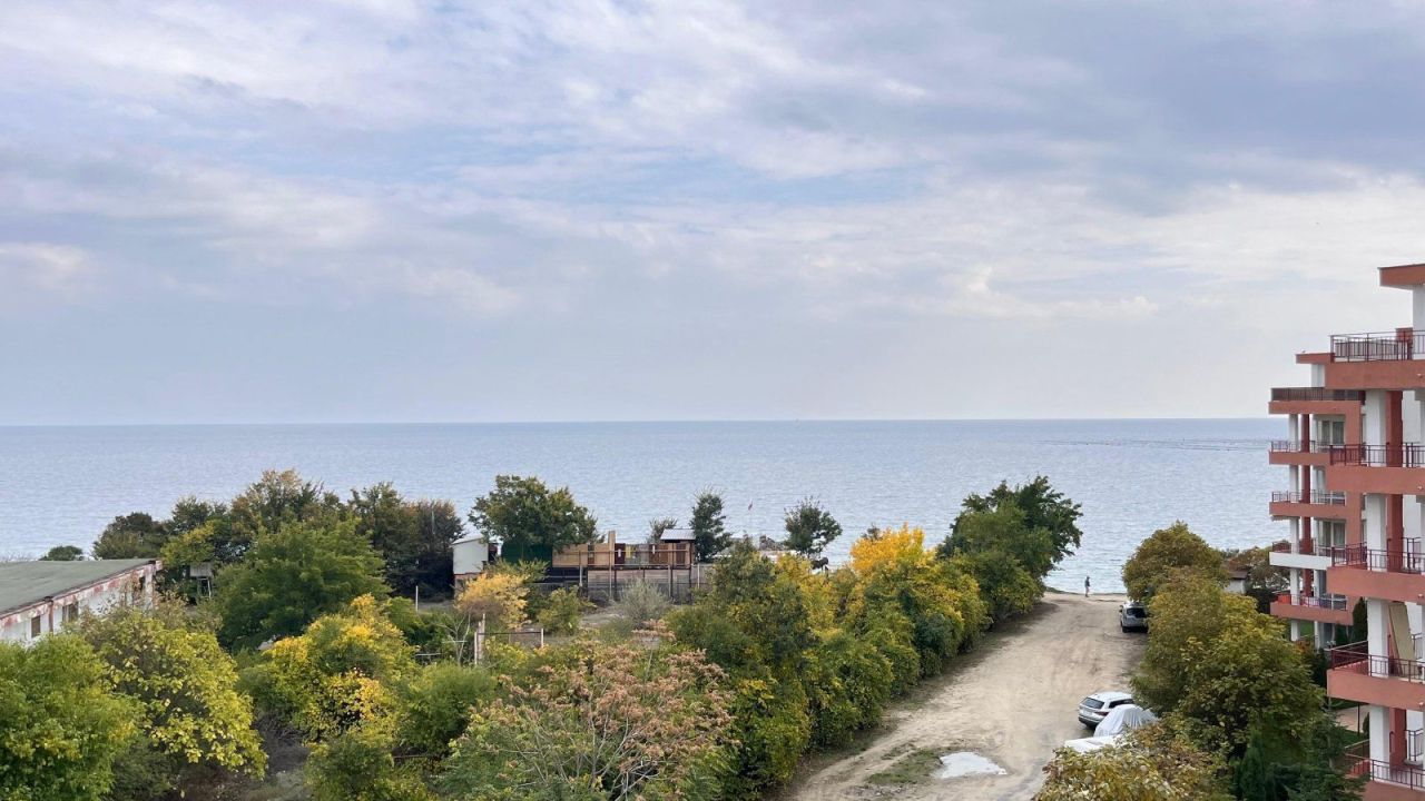 Apartment in Rawda, Bulgarien, 130 m² - Foto 1