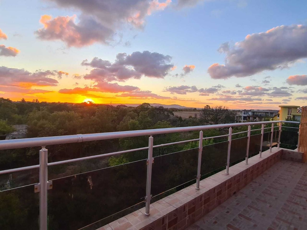 Appartamento a Ravda, Bulgaria, 99 m² - foto 1