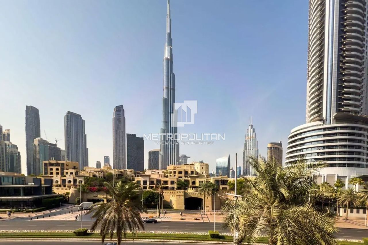 Apartment in Dubai, UAE, 141 m² - picture 1