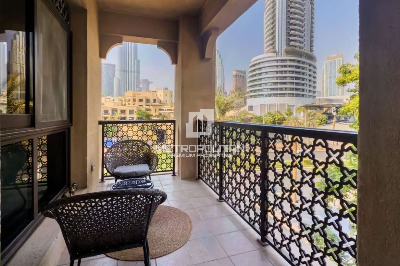 Apartment in Dubai, UAE, 141 m² - picture 2