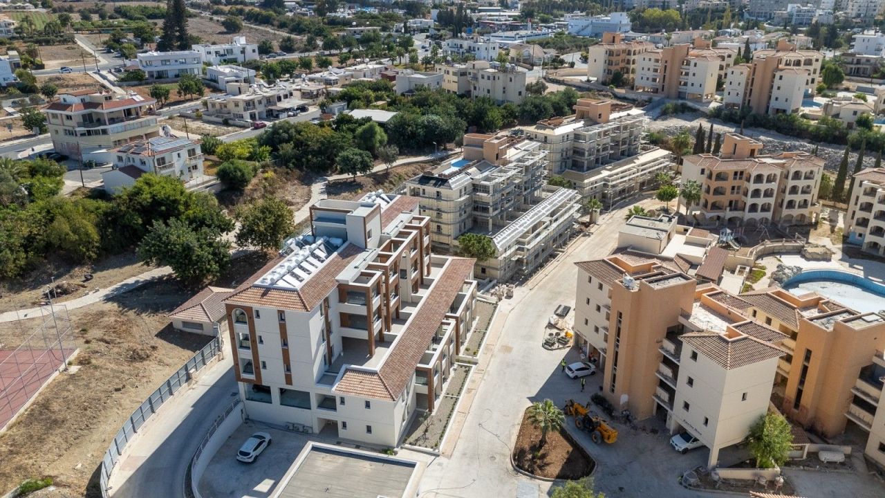 Studio in Paphos, Cyprus, 51 m² - picture 14