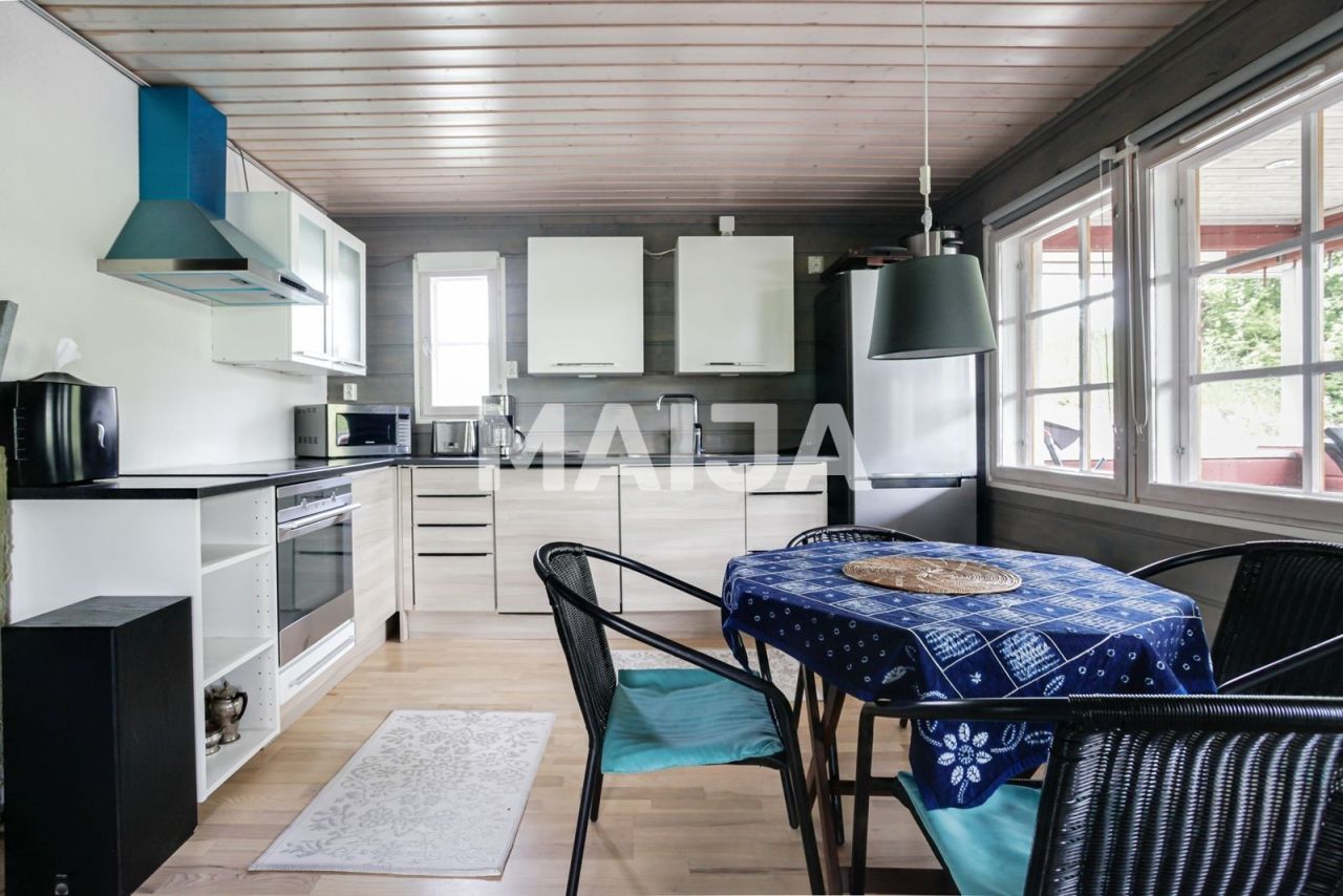 Cottage à Lohja, Finlande, 150 m² - image 5