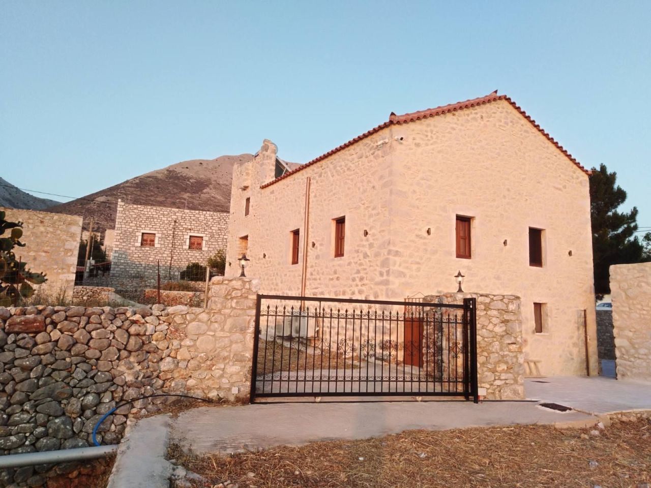 Hotel in Peloponnese, Greece, 180 m² - picture 11