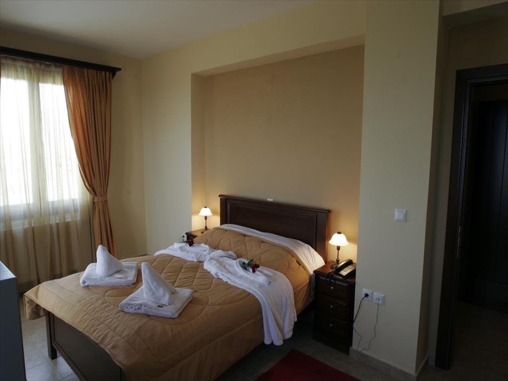 Hotel en Serres, Grecia, 1 688 m² - imagen 13