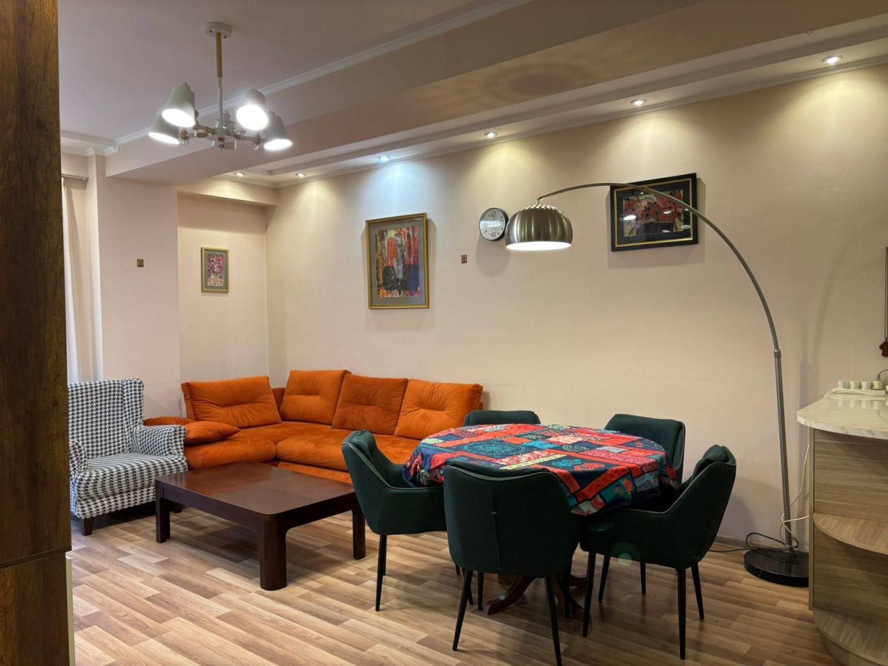 Wohnung in Tiflis, Georgien, 64 m² - Foto 2