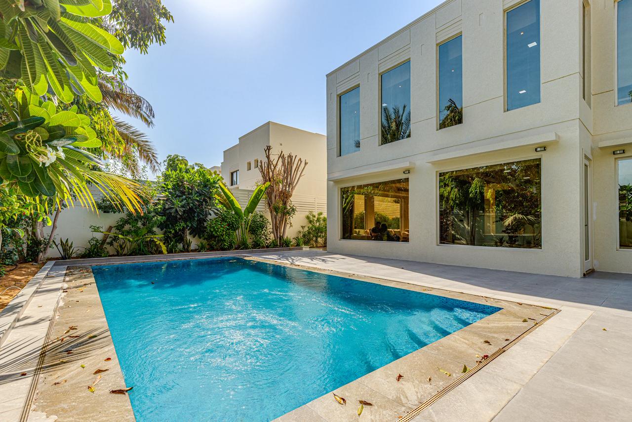 Villa a Dubai, EAU, 361.7 m² - foto 13