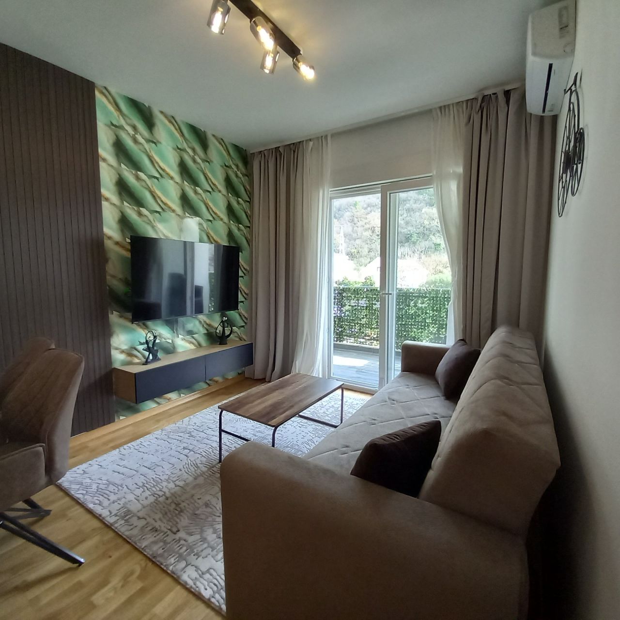 Appartamento a Budva, Montenegro, 42 m² - foto 1