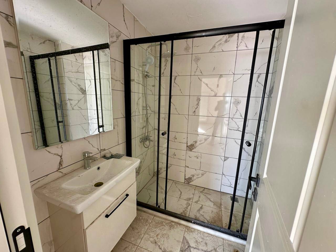 Piso en Mersin, Turquia, 115 m² - imagen 13