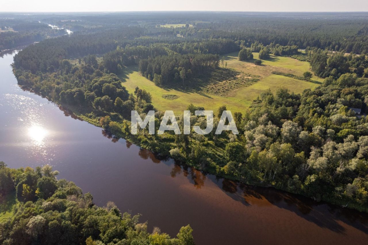 Grundstück in Adazi, Lettland, 139 398 m² - Foto 1