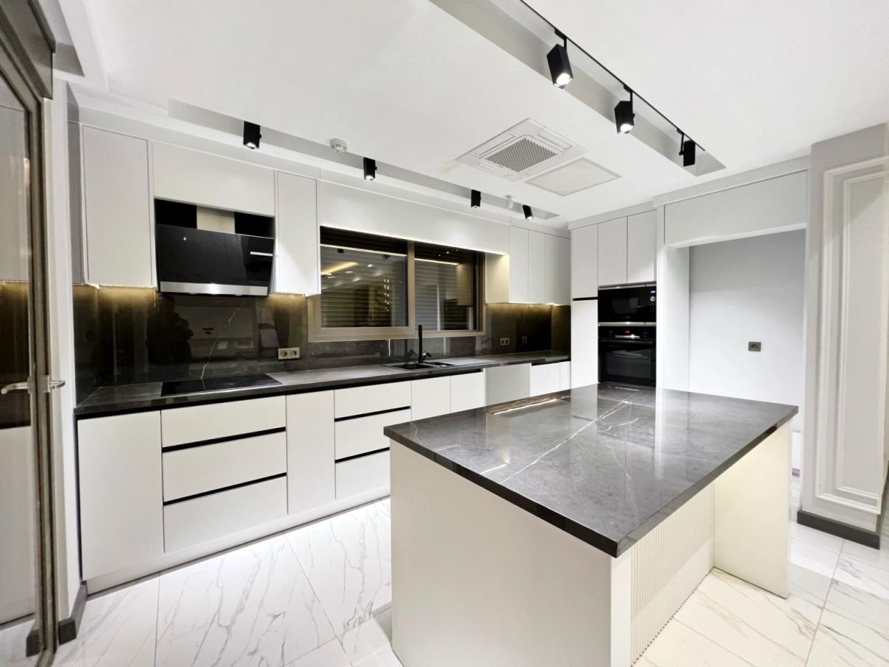 Villa en Kemer, Turquia, 240 m² - imagen 7