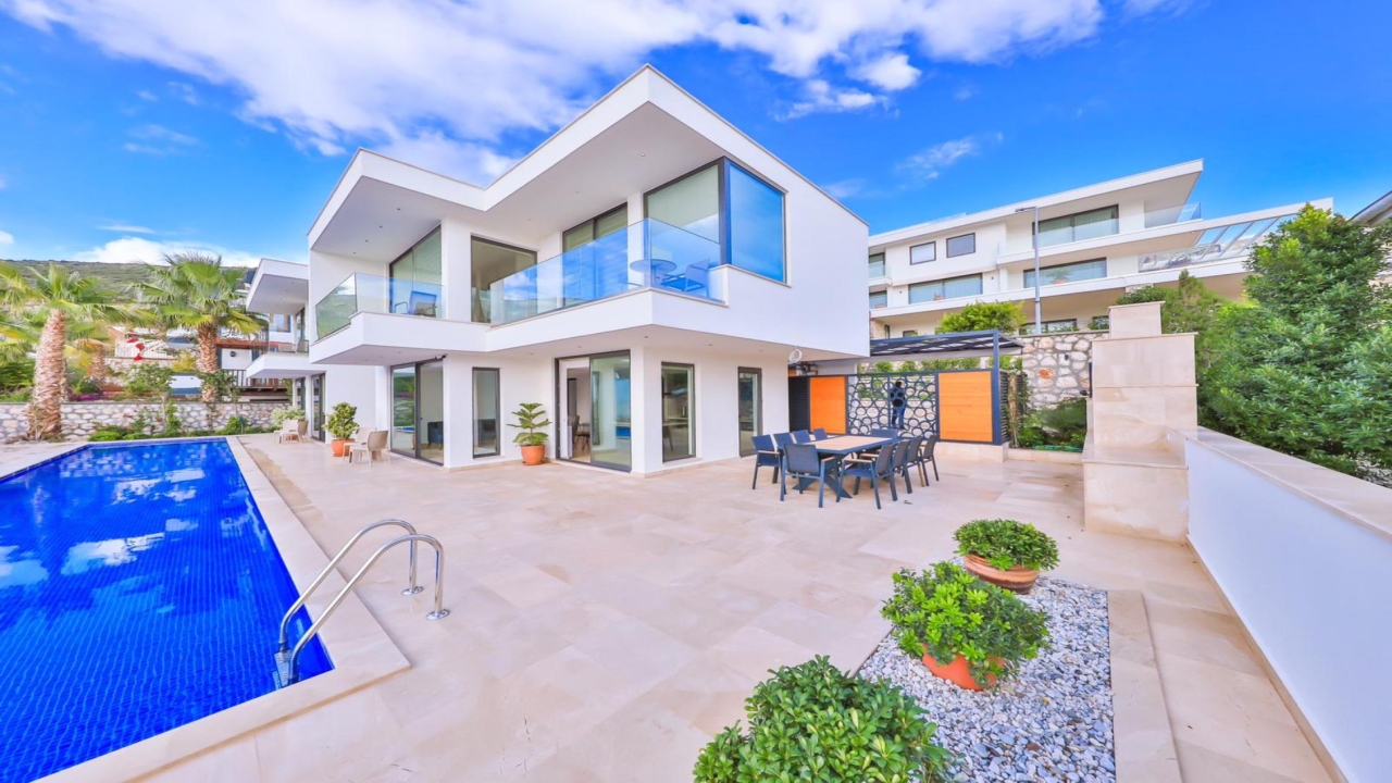 Villa en Kalkan, Turquia, 300 m² - imagen 1