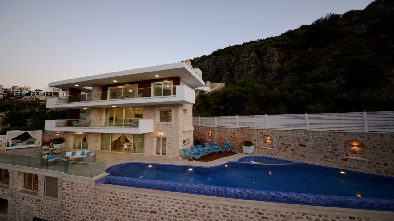 Villa à Kalkan, Turquie, 350 m² - image 16
