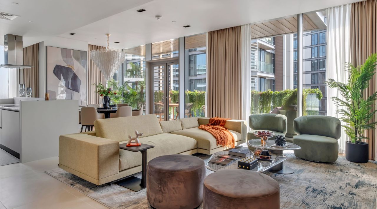 Piso en Dubái, EAU, 200 m² - imagen 1