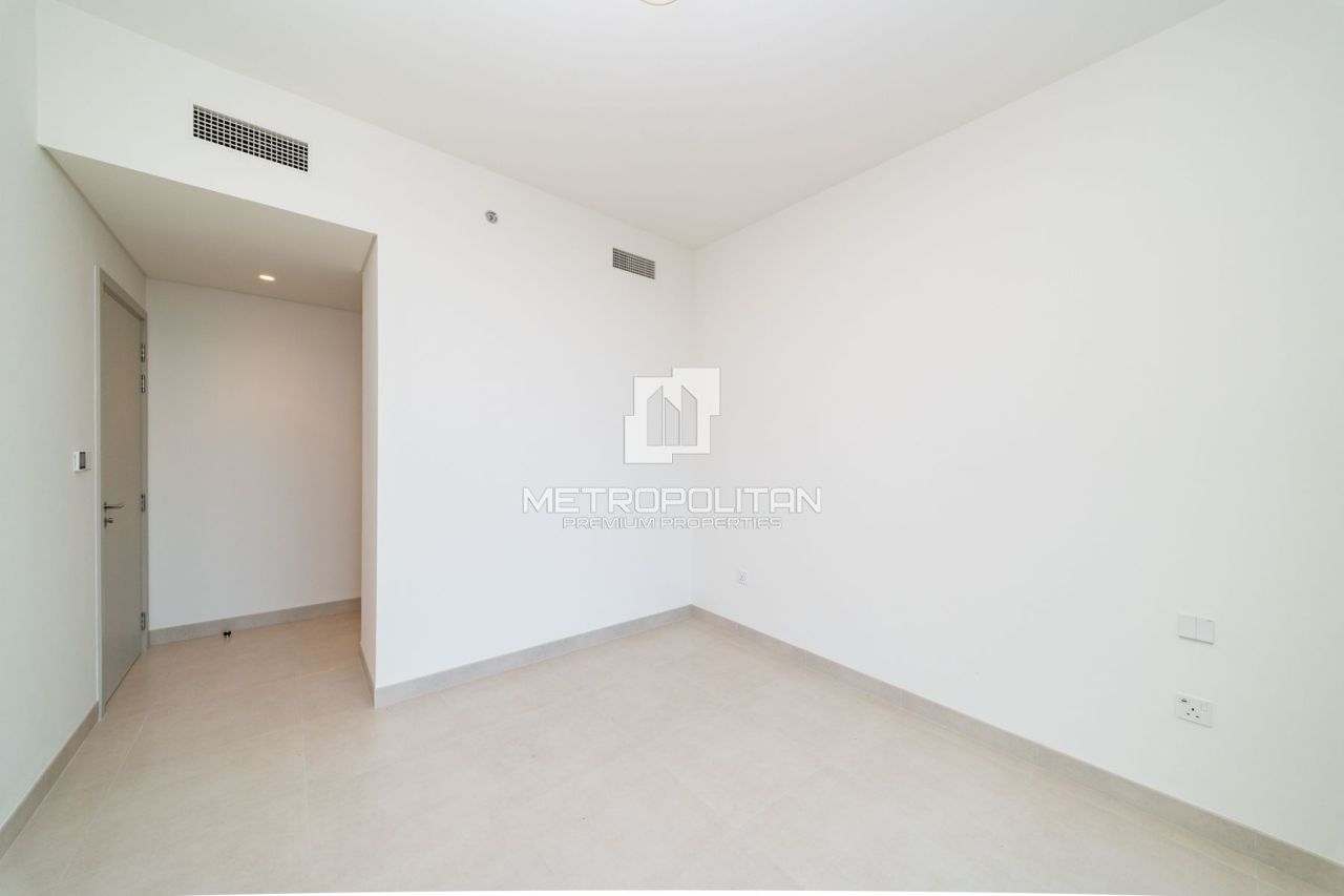 Apartment in Dubai, UAE, 98 m² - picture 16