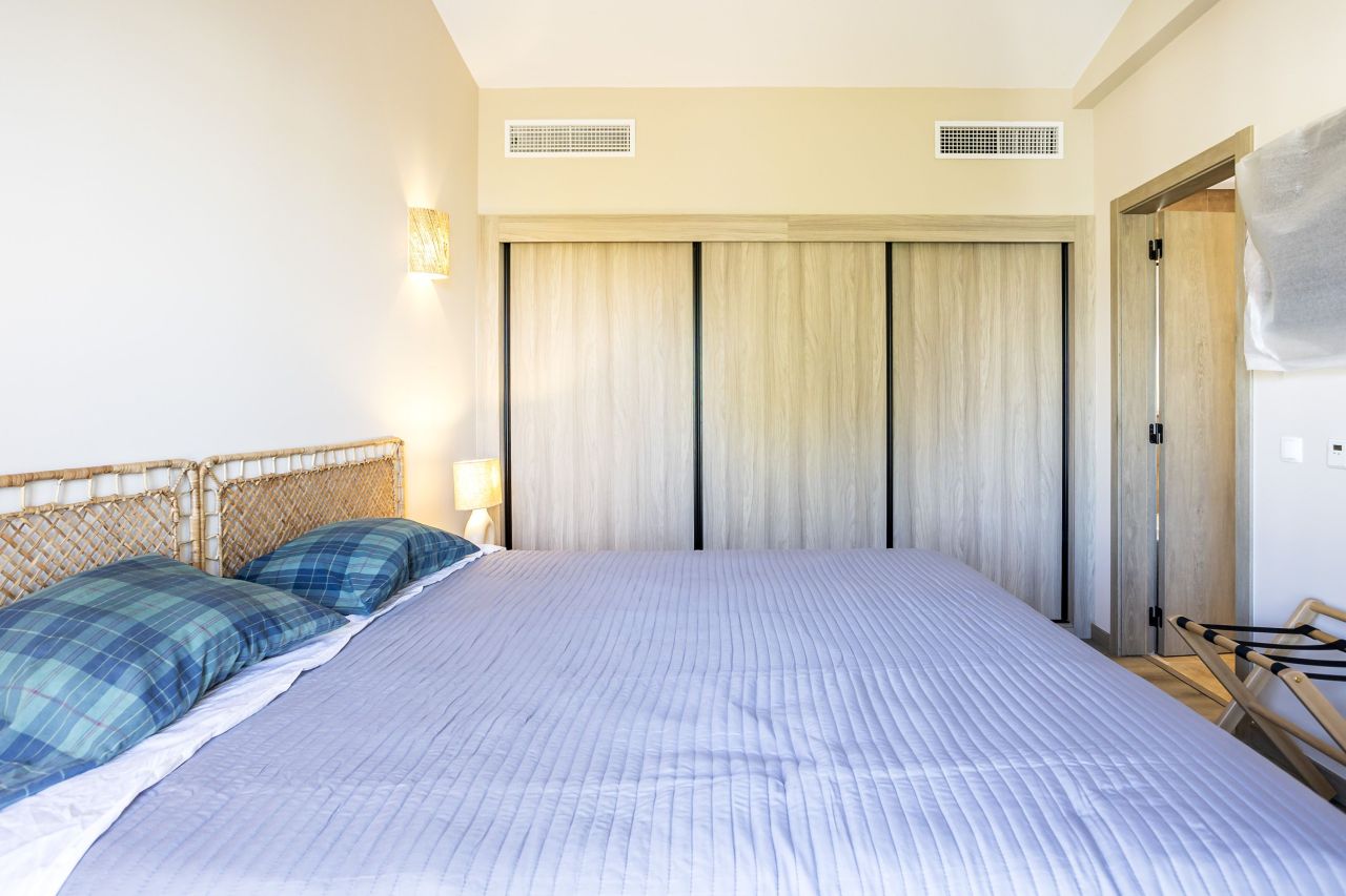 Flat in Faro, Portugal, 109 m² - picture 14