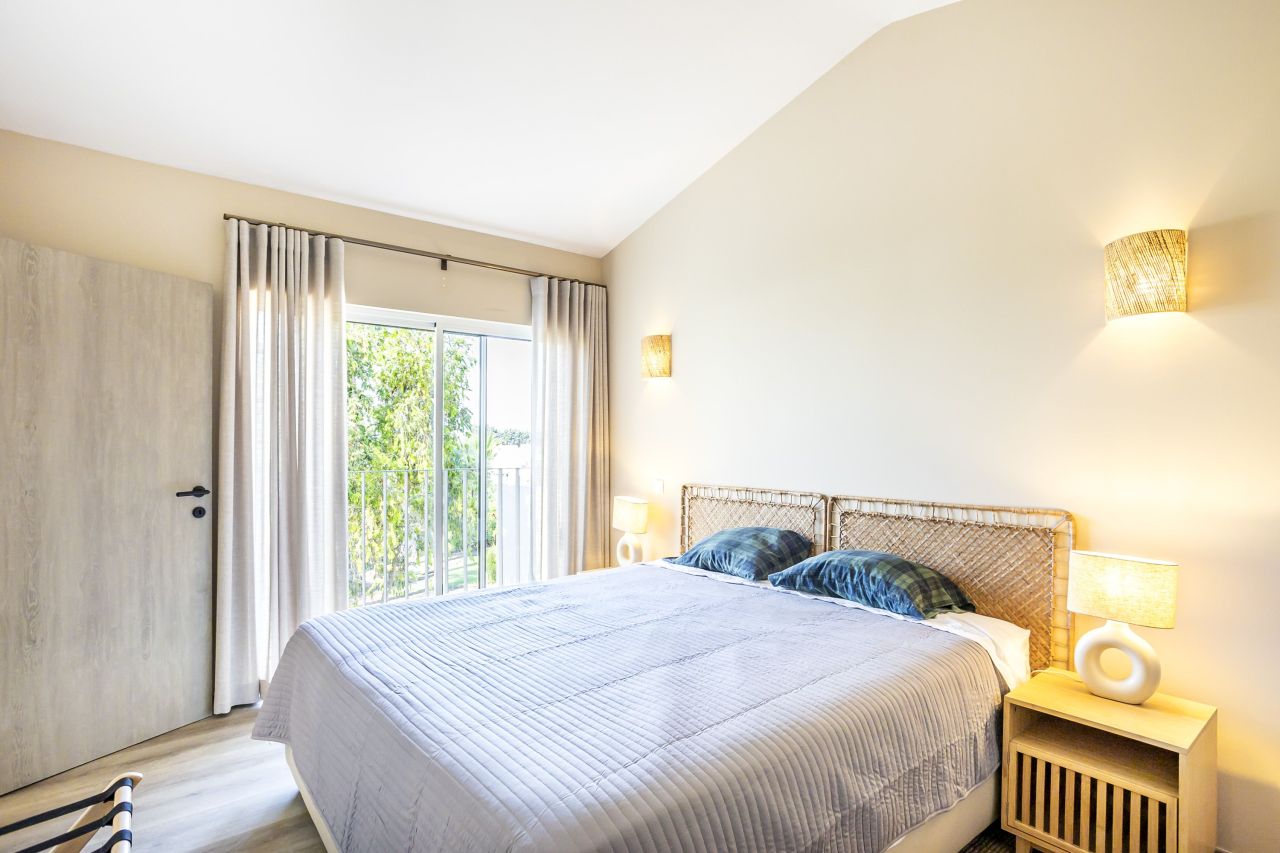 Flat in Faro, Portugal, 109 m² - picture 12