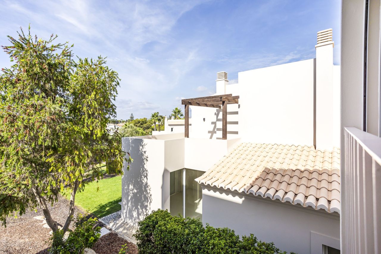 Flat in Faro, Portugal, 109 m² - picture 4