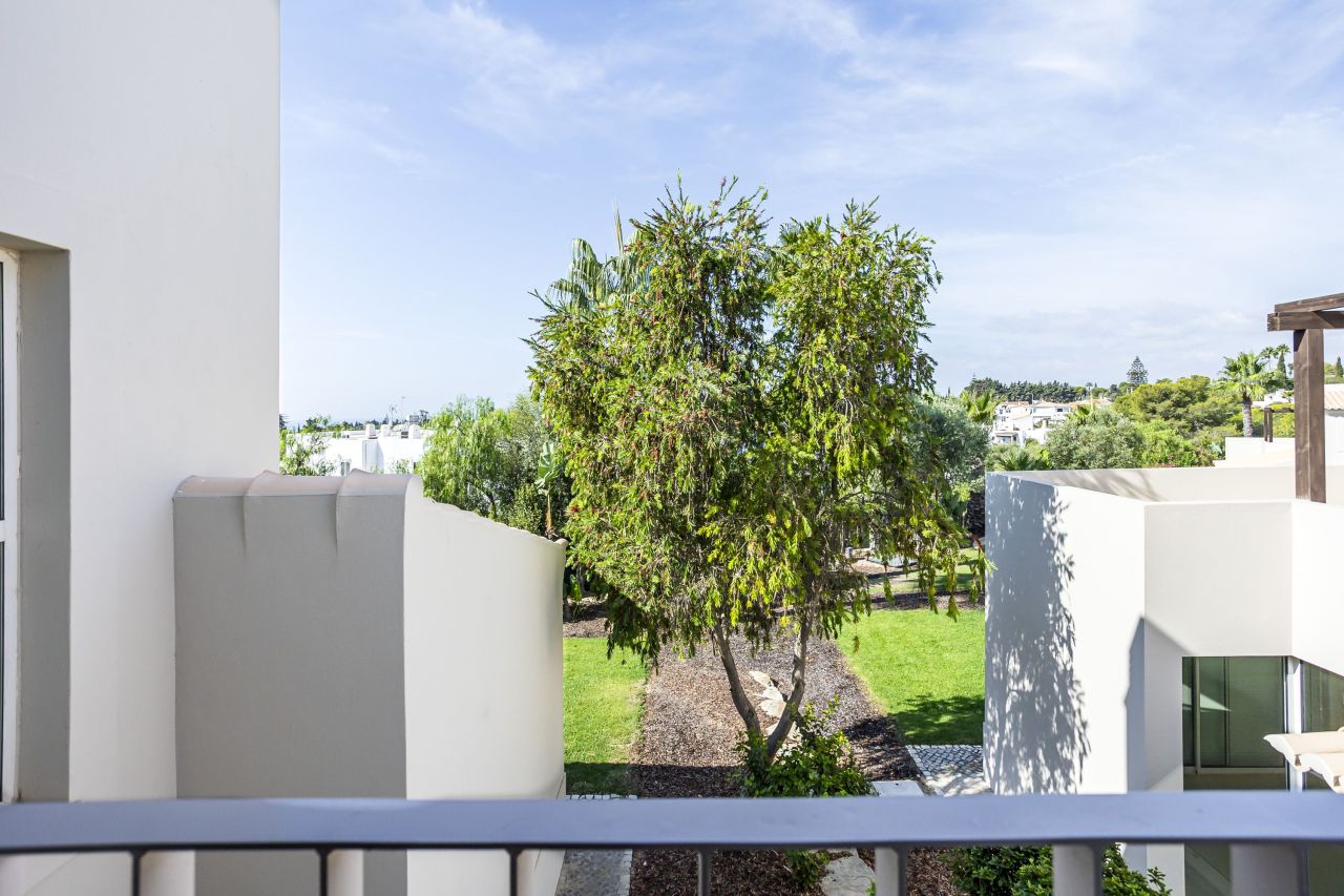 Flat in Faro, Portugal, 109 m² - picture 6