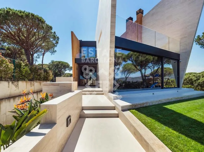 Villa en San Felíu de Guixols, España, 651 m² - imagen 5